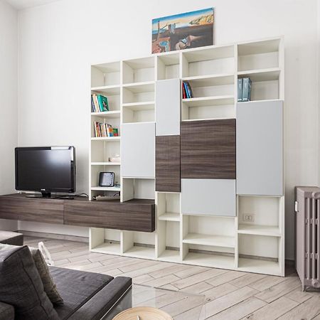 Spacious Retreat Steps From Lambrate Metro- Via Pacini Milano Dış mekan fotoğraf
